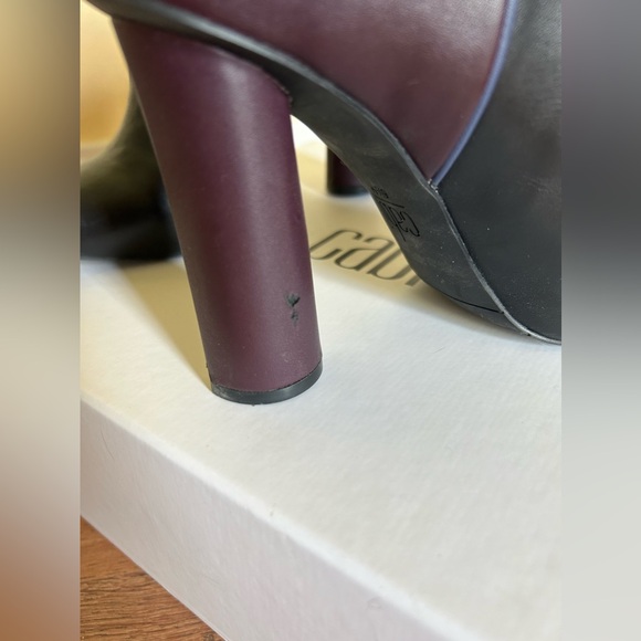 Cabi two-tone booties - Picture 2 of 4